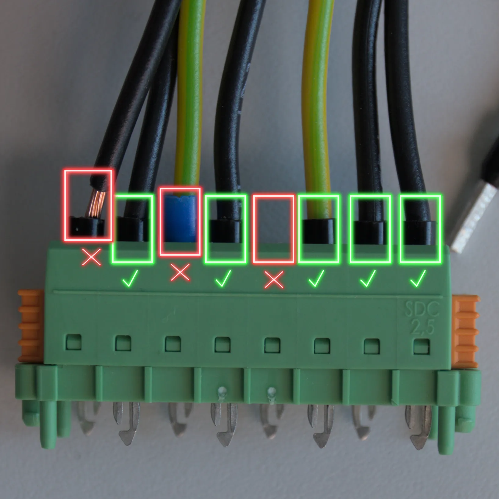 KI Automotive Kabel Anomalie Beschaedigung fehlende Teile
