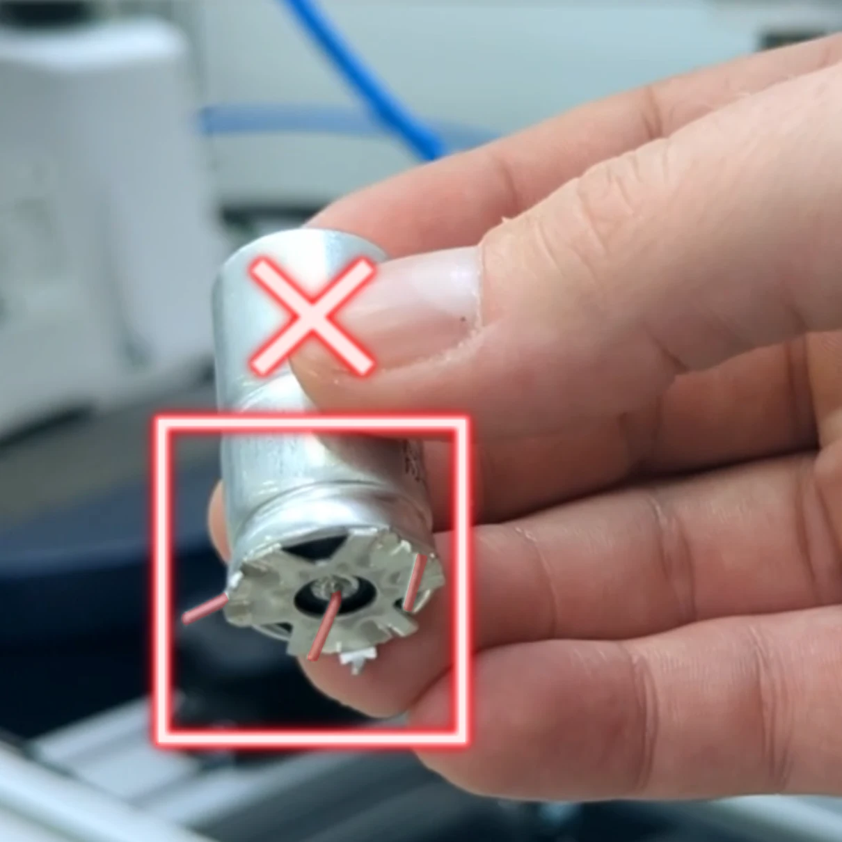 Robotic Guidance Elektronik Pick-and-Place THT Bestückung Fehlteil